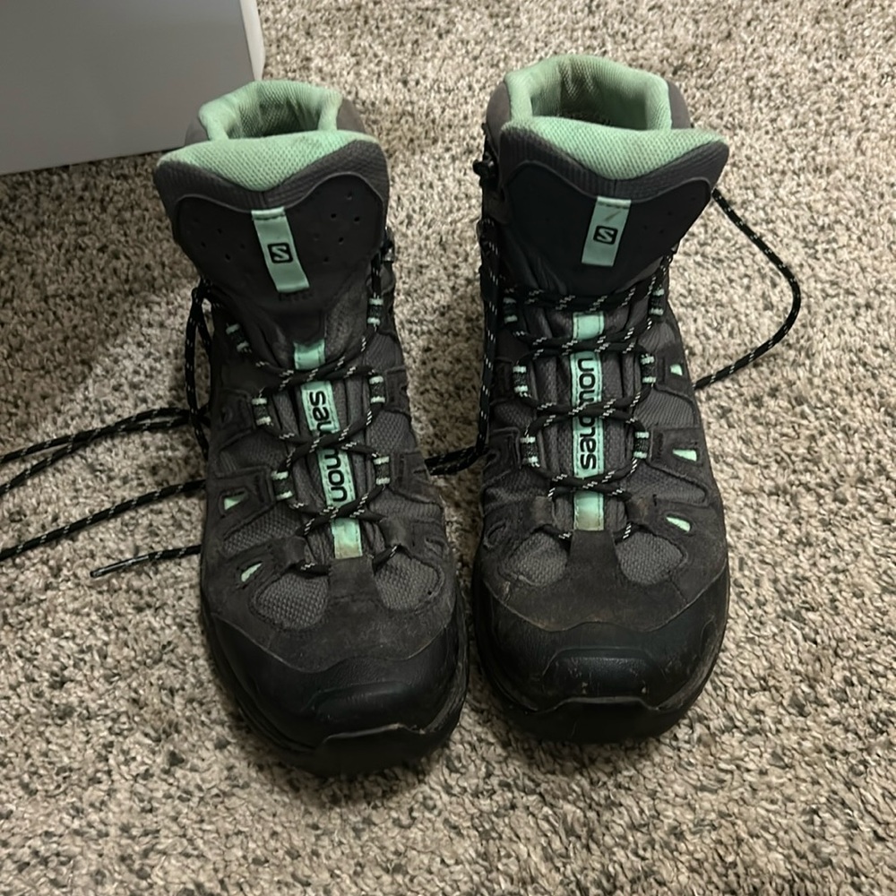 Salomon hiking boots. Size 8.5. Black and grey